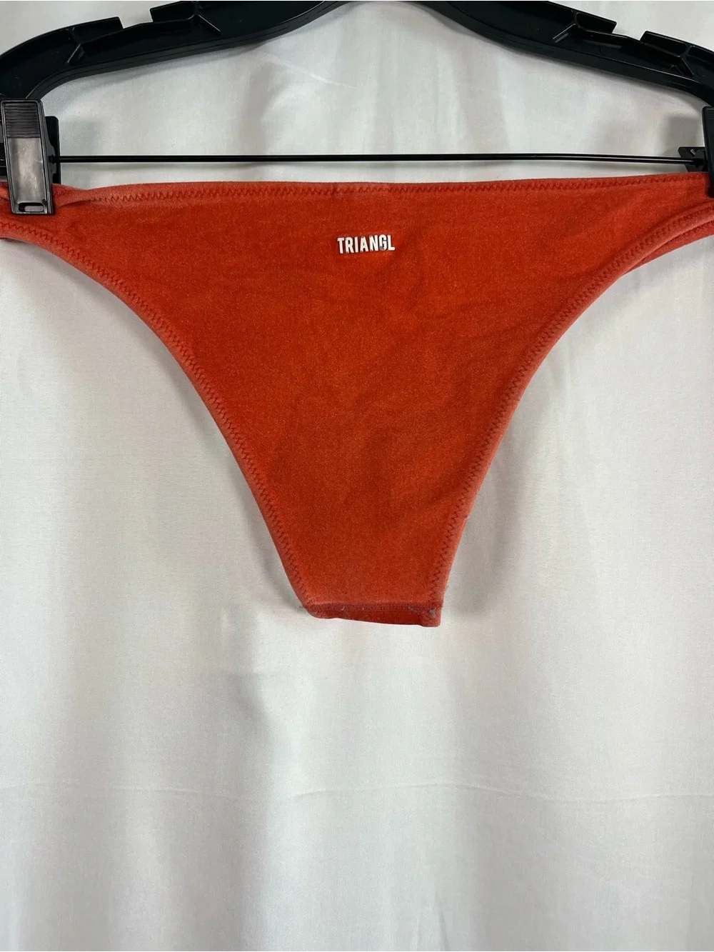 Triangl swim dreams velvet bikini set color cherry bomb Sz small